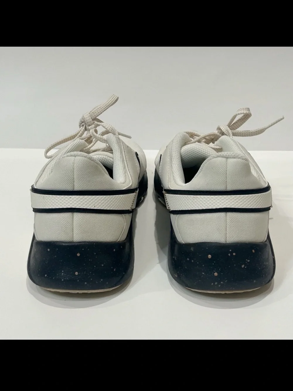 Nike Women's Shoe